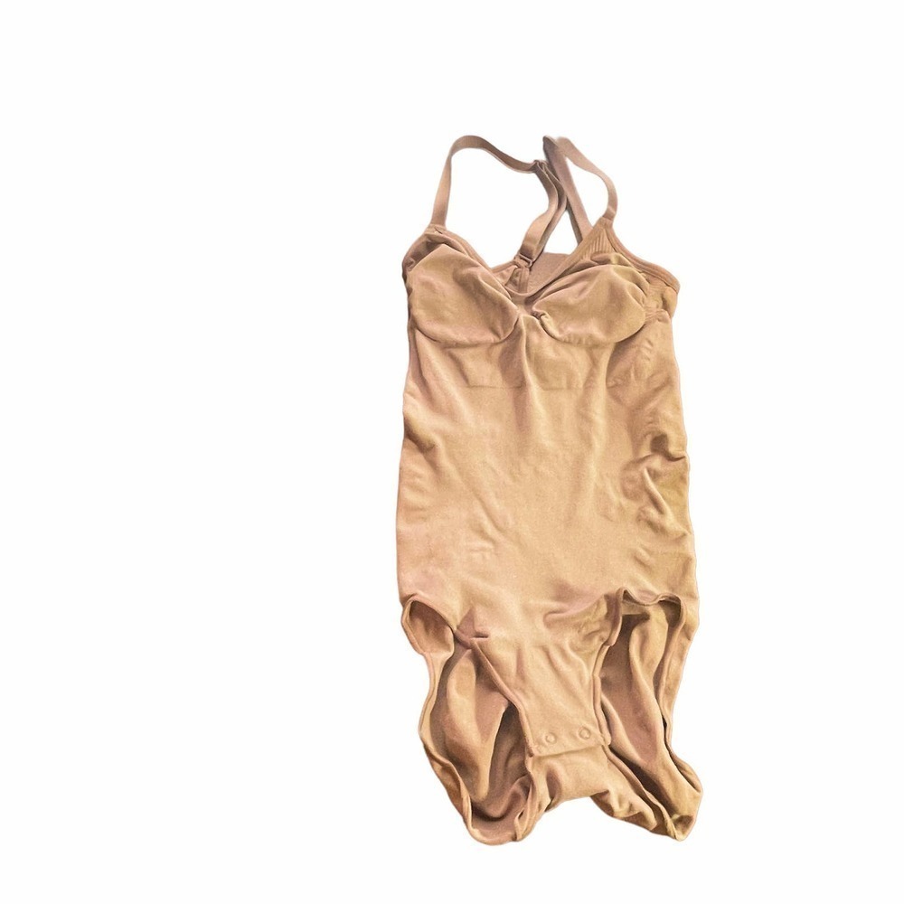 Skims Sculpting Snaps Bodysuit Adjustable straps Tan Women's Size L/XL NWOT - Picture 9 of 10